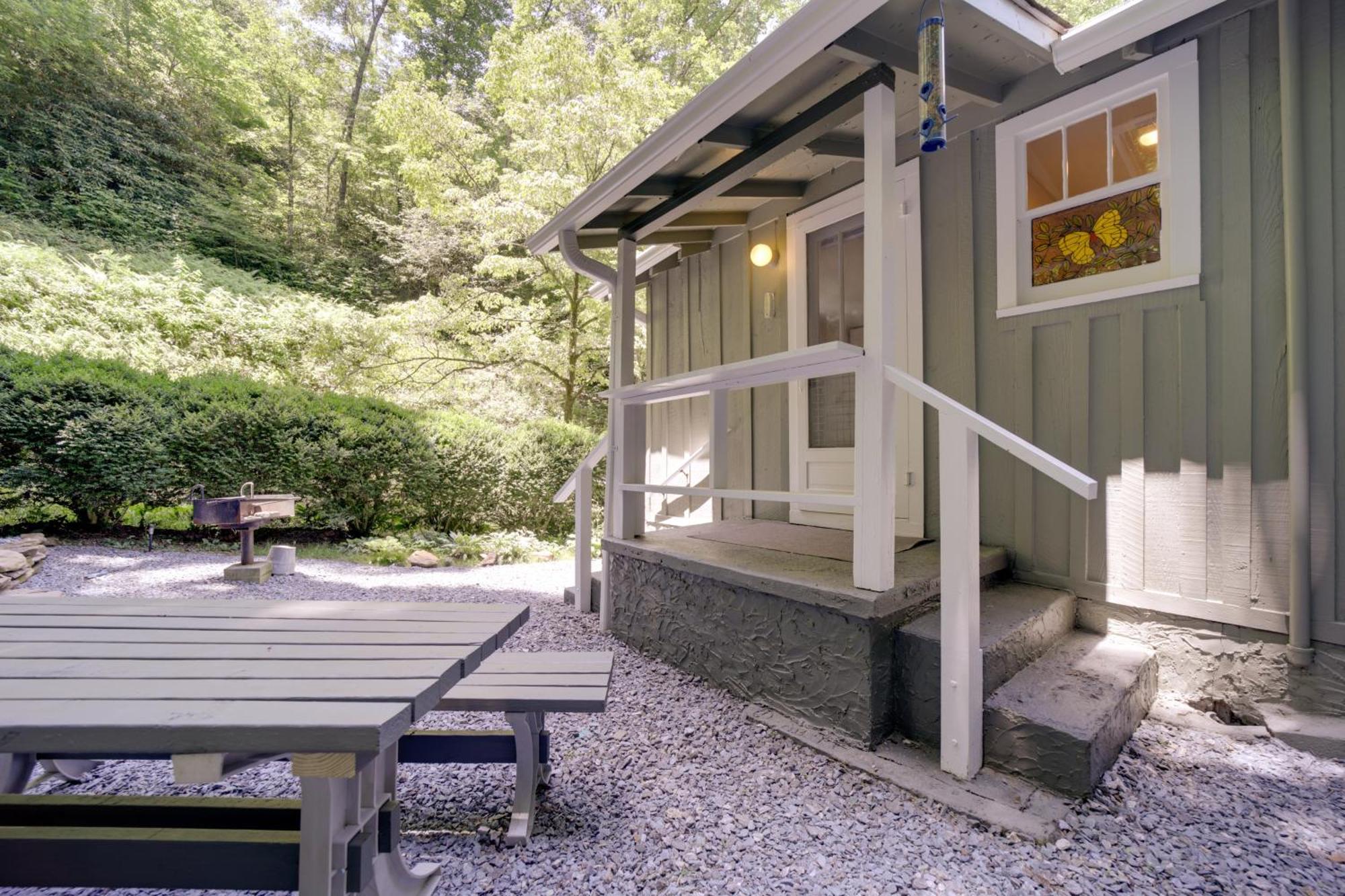 Bryson City Home With Private Fire Pit And Creek! Eksteriør billede