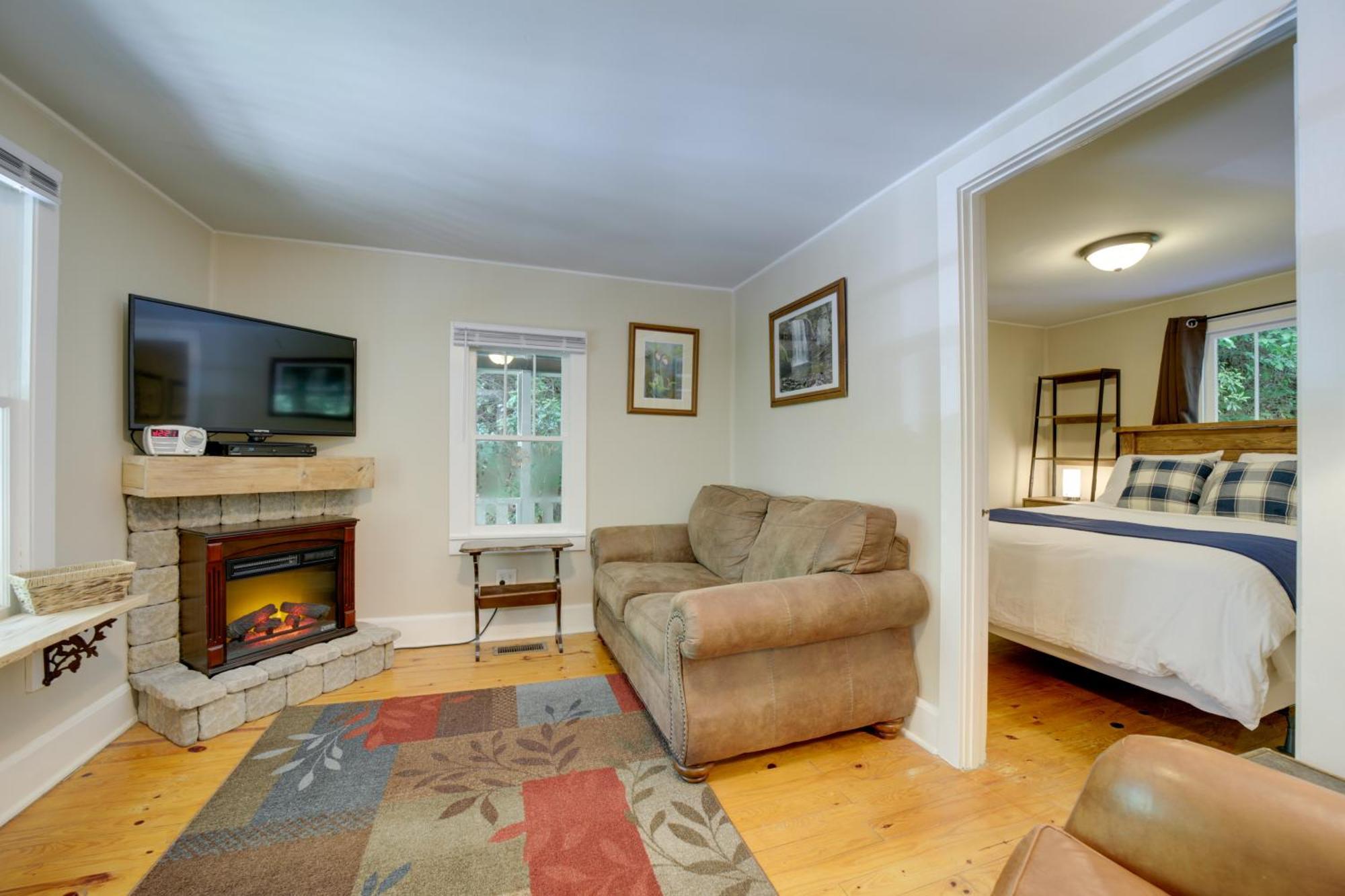 Bryson City Home With Private Fire Pit And Creek! Eksteriør billede